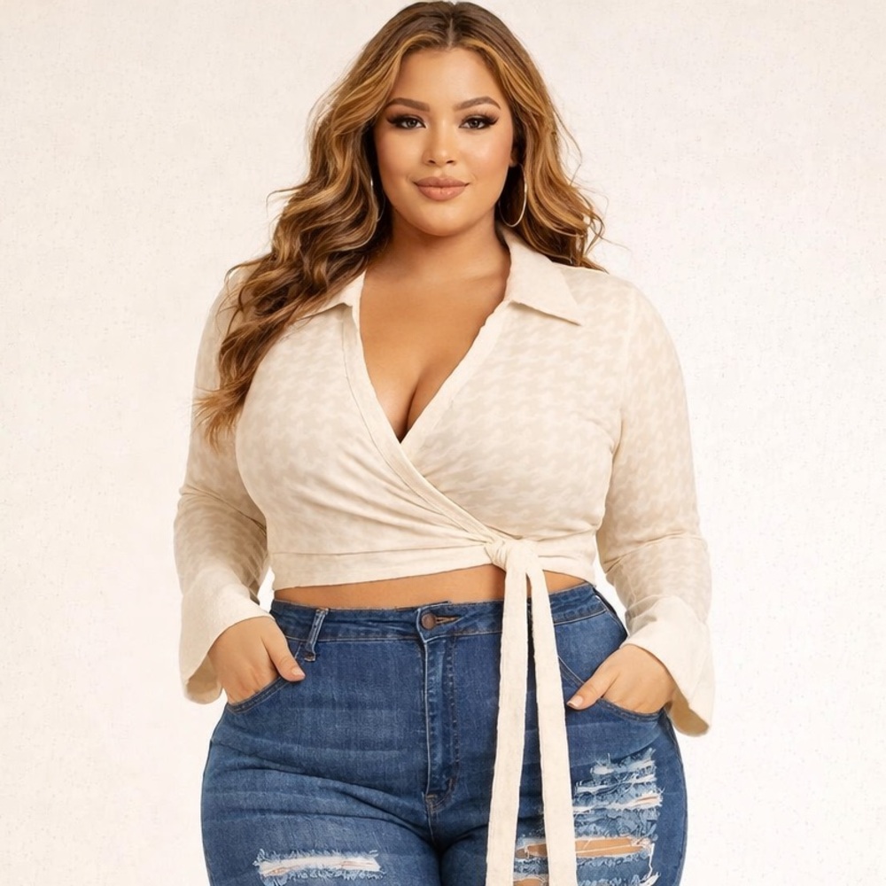 Monaco Plus Knitted Sheer Tie Front Crop Top